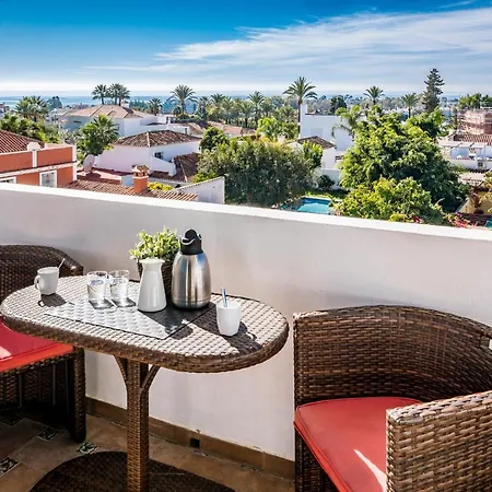 Apartment Rg - Elegant 2 Bedroom In Puerto B